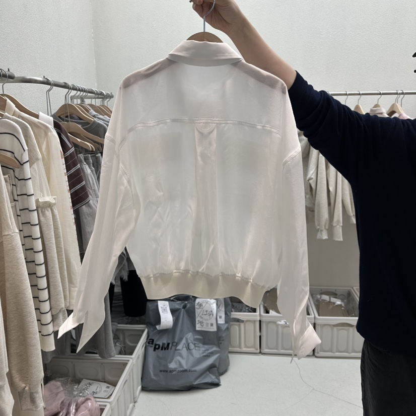 HUMMING BIRD東大門直郵女裝新品26春夏熱賣人氣襯衫蕾絲衫HUMMING BIRD襯衫/蕾絲衫