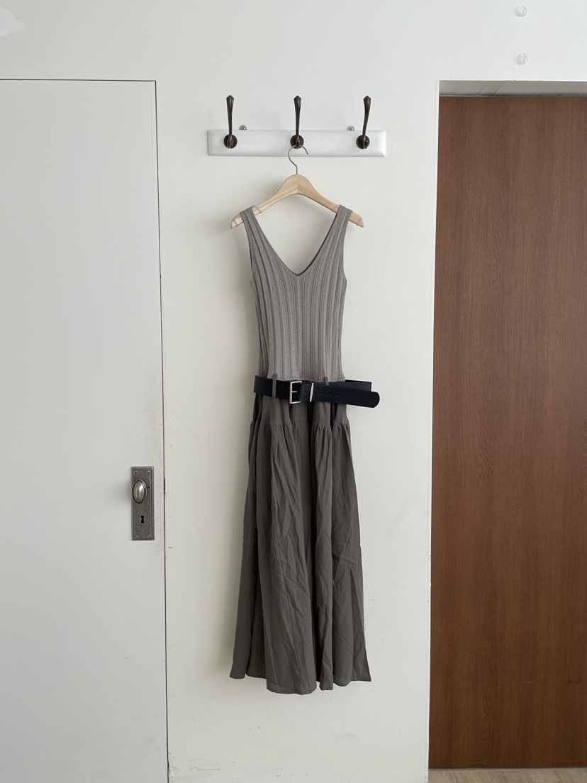 JOURNEY東大門直郵女士新品休閑26春夏熱賣連衣裙含腰帶羅紋JOURNEY連衣裙圖色2