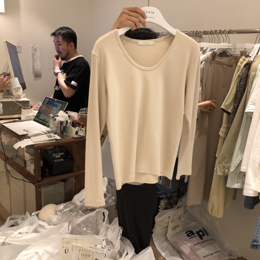VENIR-a東大門實拍女裝新款時尚熱賣休閑26春夏真品長袖T恤VENIR-a長袖T恤圖色1