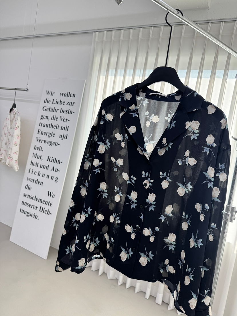 RED-A東大門直郵女裝新品推薦26春夏時尚襯衫蕾絲衫緞面RED-A襯衫/蕾絲衫圖色2