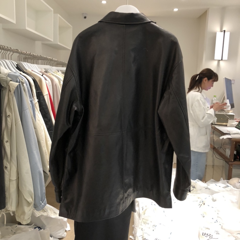 VENIR-a東大門代購女裝新款職業休閑人氣真品皮衣不含包VENIR-a皮衣
