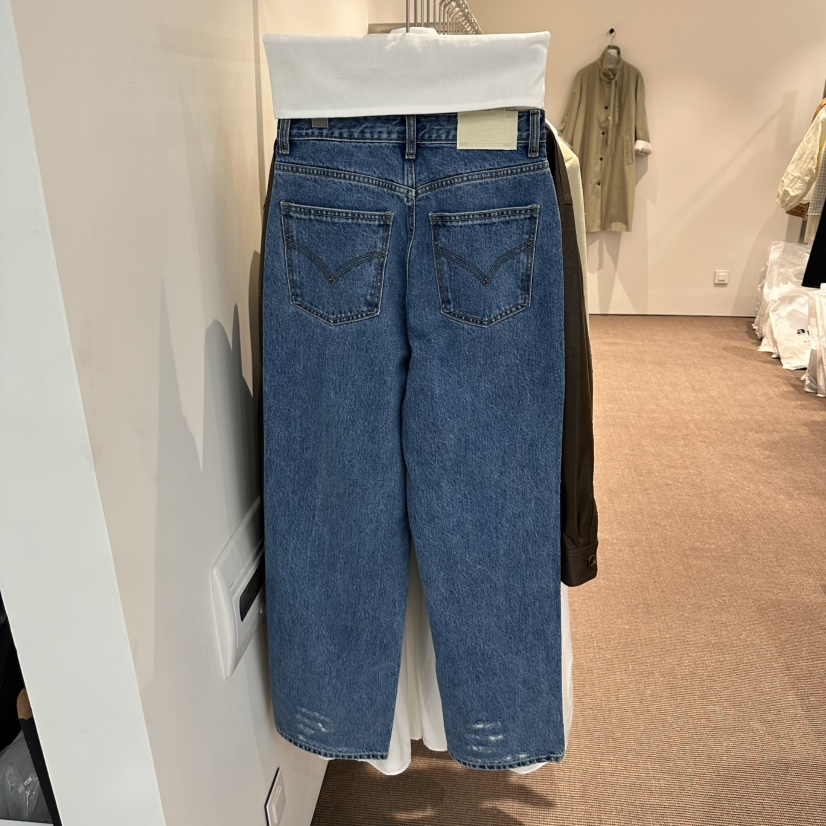 OVERTAKE東大門實拍女士新款職業真品推薦時尚熱賣牛仔褲OVERTAKE牛仔褲