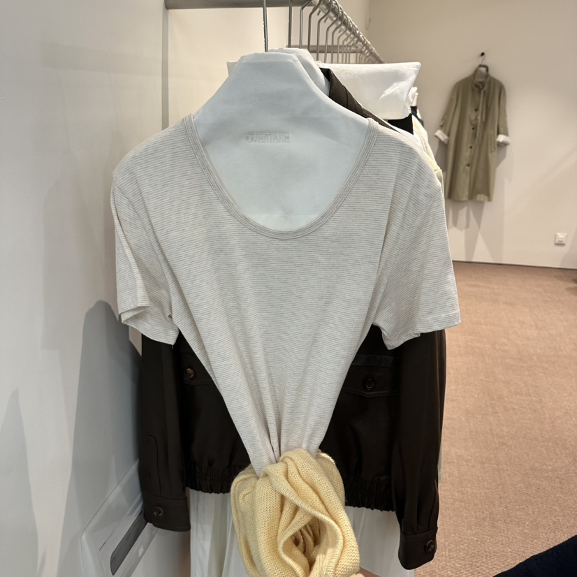 OVERTAKE韓國直郵女士新品熱賣時尚休閑人氣真品推薦職業T恤OVERTAKET恤圖色2