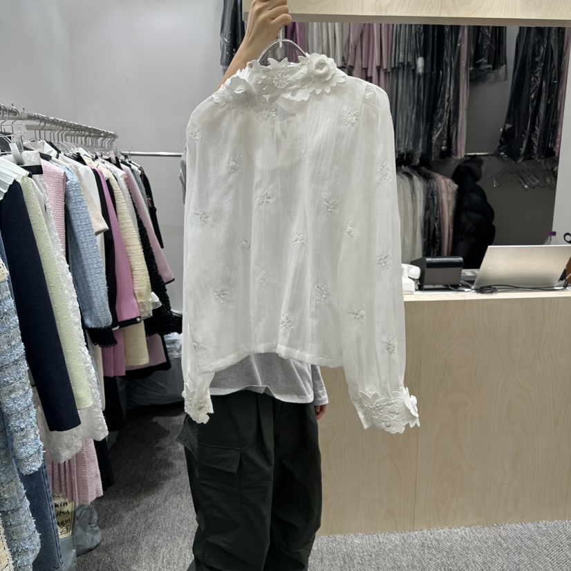 NAPKIN韓國直郵女士新款熱賣26春夏時尚襯衫蕾絲衫刺繡蕾絲NAPKIN襯衫/蕾絲衫