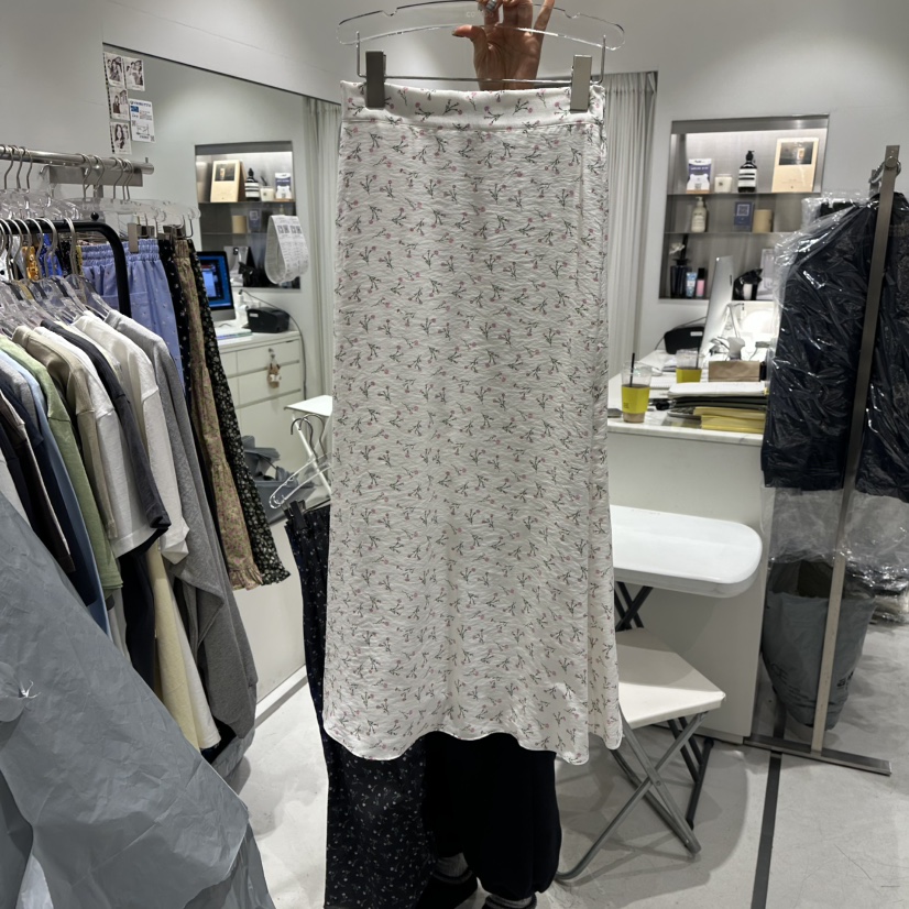 COMBO東大門實拍女士新款真品人氣時尚推薦26春夏職業長裙COM_BO長裙圖色1