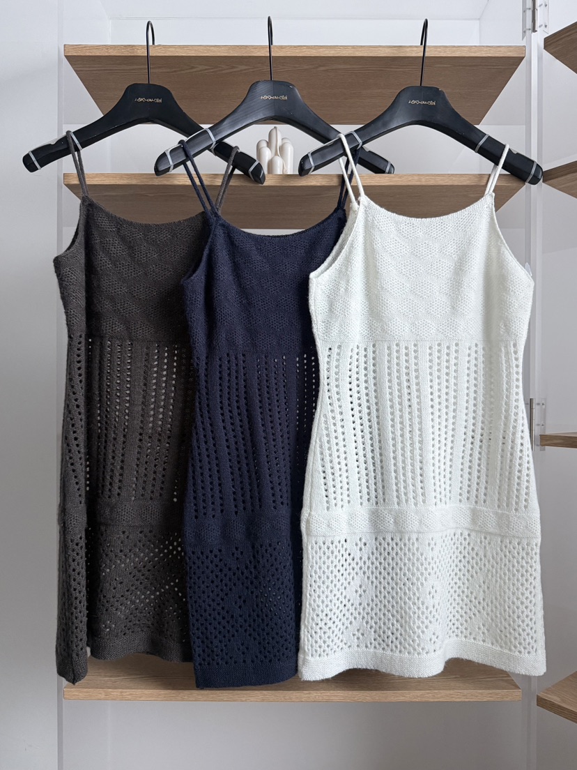 LARCENCICL/BESO韓國代購女裝新品真品時尚推薦人氣連衣裙LARCENCICL/BESO連衣裙