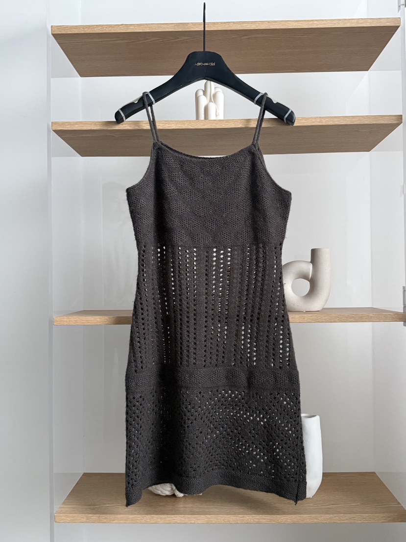 LARCENCICL/BESO韓國代購女裝新品真品時尚推薦人氣連衣裙LARCENCICL/BESO連衣裙圖色2