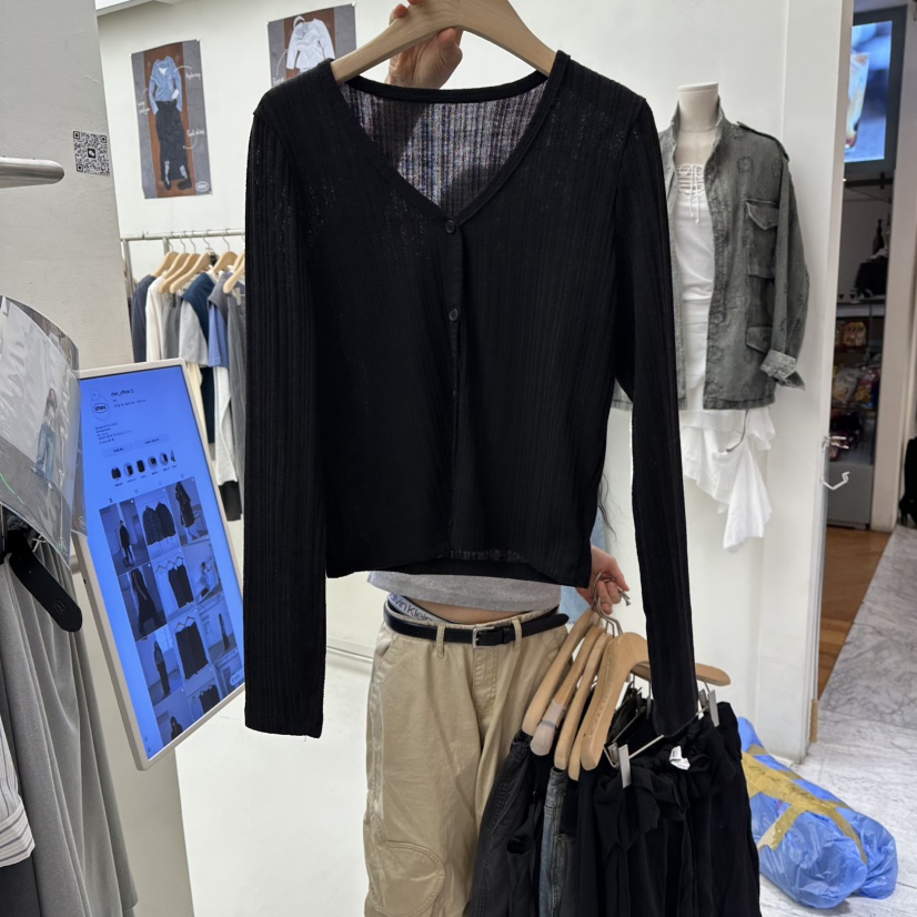 CHAV東大門直郵女裝新品時尚26春夏人氣休閑長袖T恤不含內搭CHAV長袖T恤圖色2