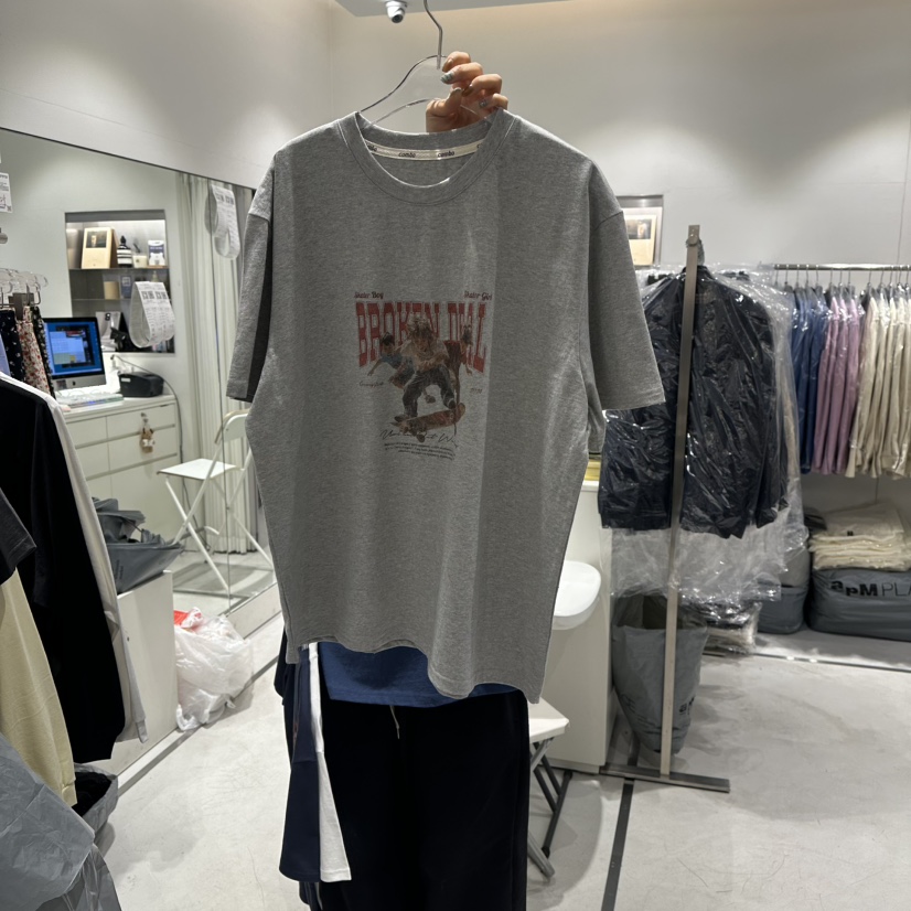 COMBO韓國代購女士新品26春夏熱賣時尚職業休閑真品推薦T恤COM_BOT恤圖色1