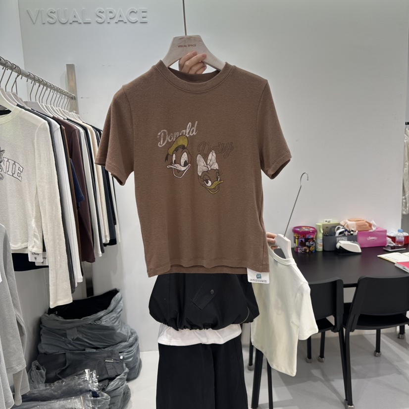 VISUAL SPACE/PAGE92/FLEISCHER東大門實拍女裝新款真品T恤VISUAL SPACE/PAGE92/FLEISCHERT恤圖色2