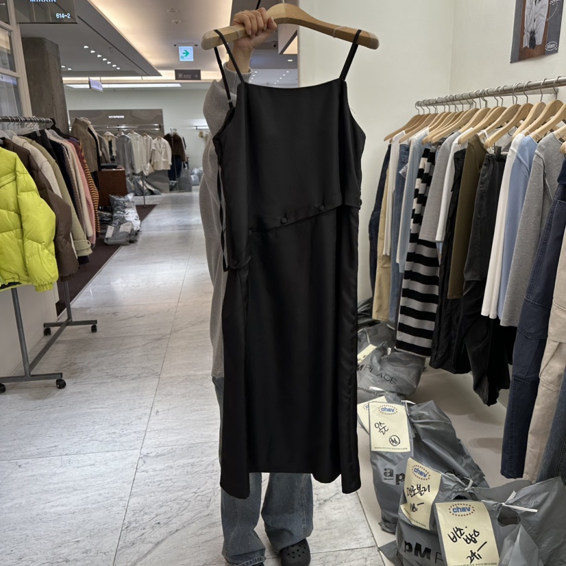 CHAV東大門直郵女士新款職業休閑26春夏時尚真品推薦連衣裙CHAV連衣裙圖色3黑色