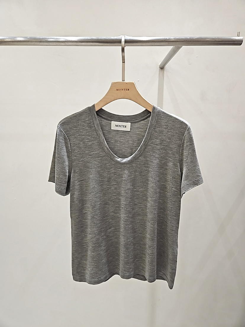 MONTER東大門直郵女士新品26春夏人氣時尚職業熱賣T恤絲綢MONTERT恤圖色2