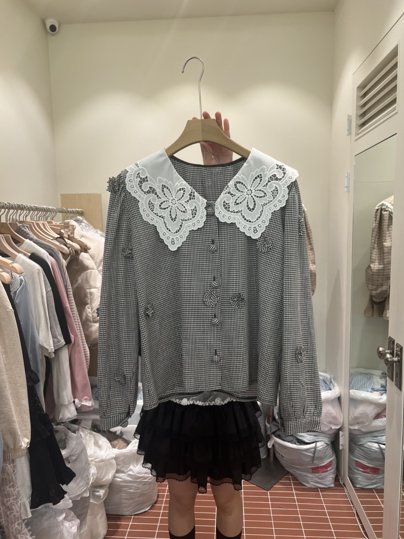 BE&amp;BE東大門代購女裝新款職業推薦人氣襯衫蕾絲衫花朵BE&be襯衫/蕾絲衫圖色2