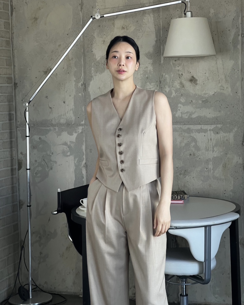 VERNI韓國直郵女士新品休閑人氣真品熱賣職業26春夏推薦馬甲VERNI馬甲