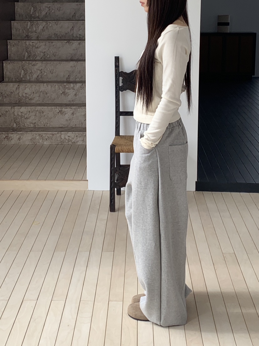 LOGARDEN東大門代購女裝新款人氣真品熱賣時尚推薦長袖T恤LO GARDEN長袖T恤