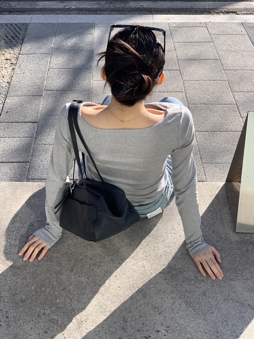 LOGARDEN東大門代購女裝新款人氣真品熱賣時尚推薦長袖T恤LO GARDEN長袖T恤