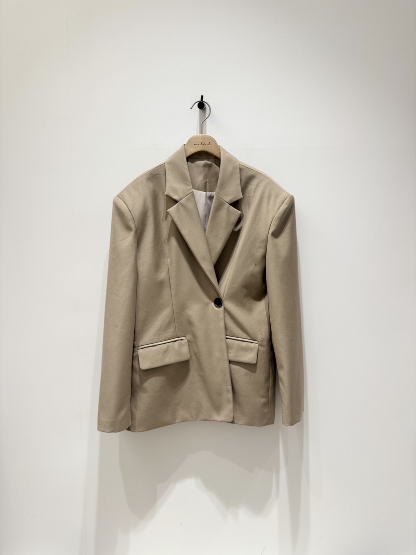 MELTED-P韓國代購女裝新款時尚職業人氣休閑推薦26春夏夾克MELTED-P夾克