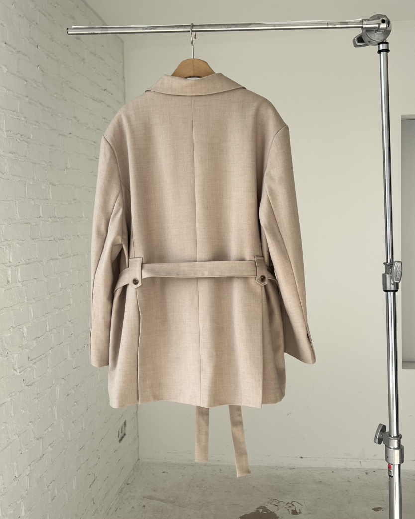 VERNI東大門直郵女士新款休閑時尚推薦真品熱賣夾克含腰帶VERNI夾克