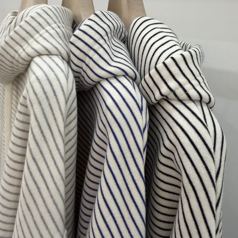 THE EYL韓國代購女士新款休閑熱賣推薦真品時尚衛衣兜帽THE EYL衛衣