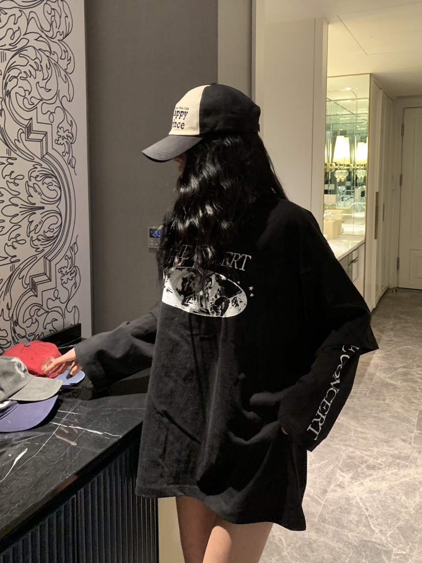 BADCALM東大門直郵女士新品真品時尚推薦人氣熱賣長袖T恤BADCALM長袖T恤