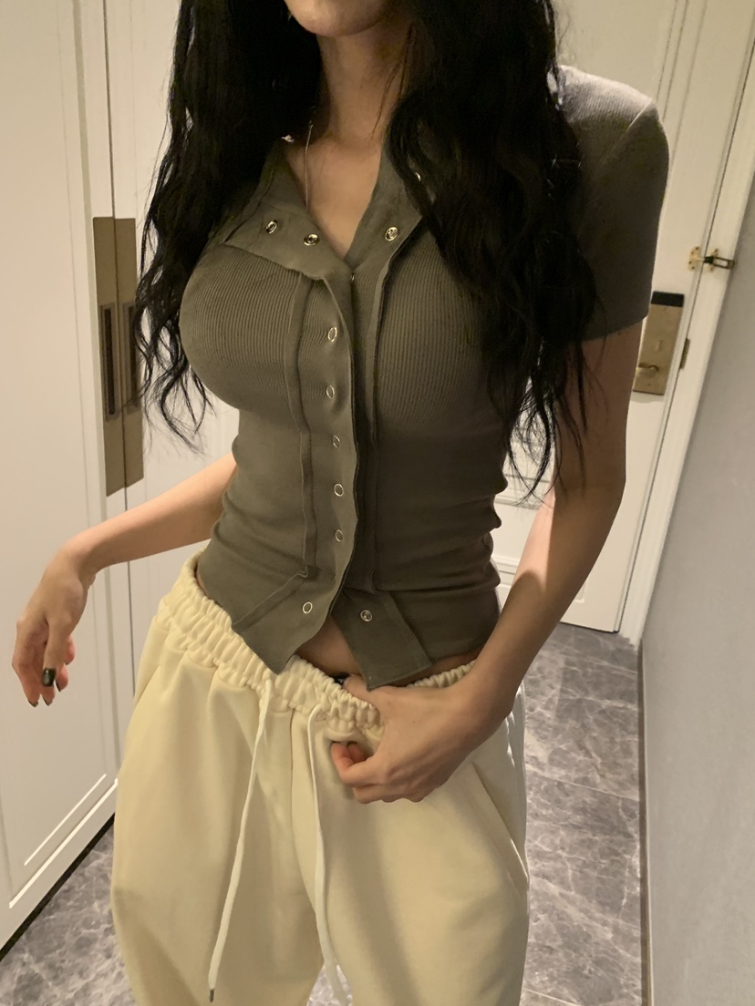 BADCALM韓國直郵女裝新款人氣真品推薦時尚熱賣休閑職業T恤BADCALMT恤