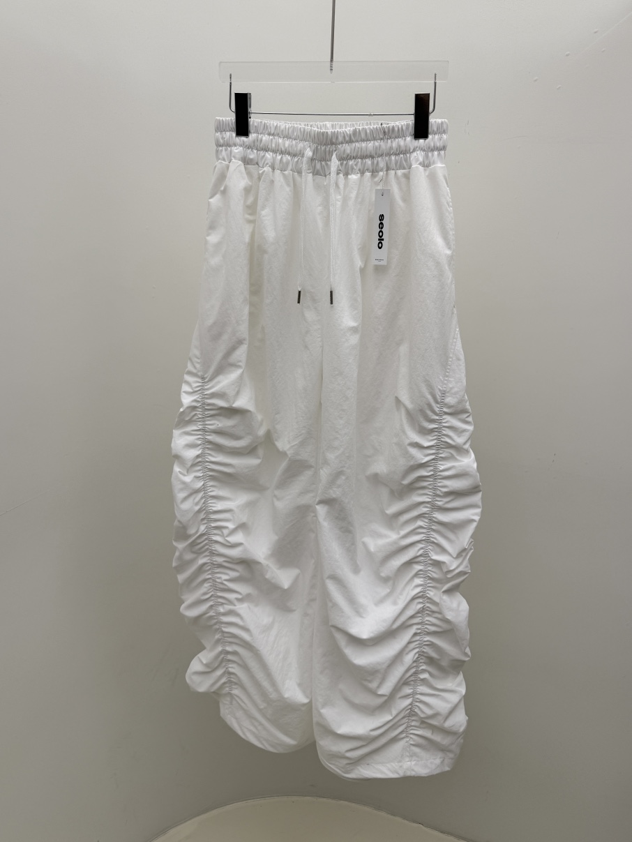 SEOLO韓國代購女裝新品26春夏熱賣真品人氣休閑褲尼龍褶皺Seolo seoul休閑褲圖色1