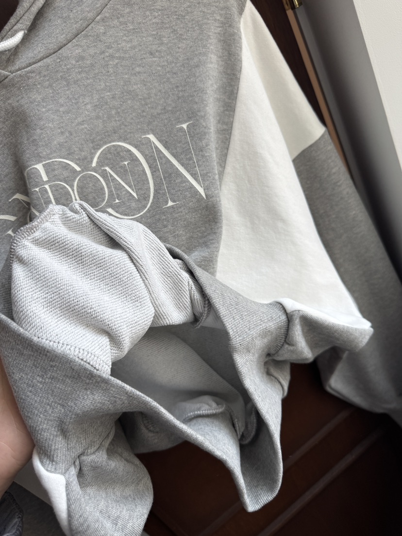 바츠東大門直郵女士新款職業時尚真品熱賣26春夏推薦衛衣Vatz衛衣