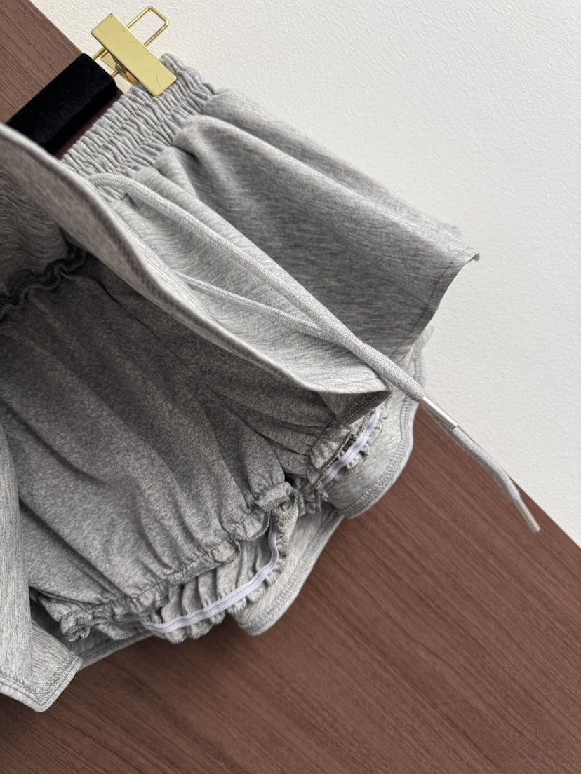 바츠韓國代購女裝新款時尚休閑26春夏職業推薦熱賣人氣套裝Vatz套裝