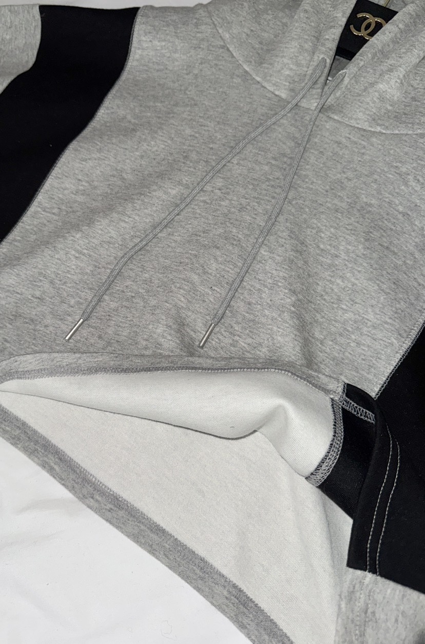 바츠東大門實拍女裝新品真品熱賣26春夏時尚推薦人氣衛衣Vatz衛衣