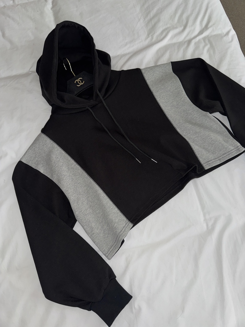 바츠東大門實拍女裝新品真品熱賣26春夏時尚推薦人氣衛衣Vatz衛衣圖色2