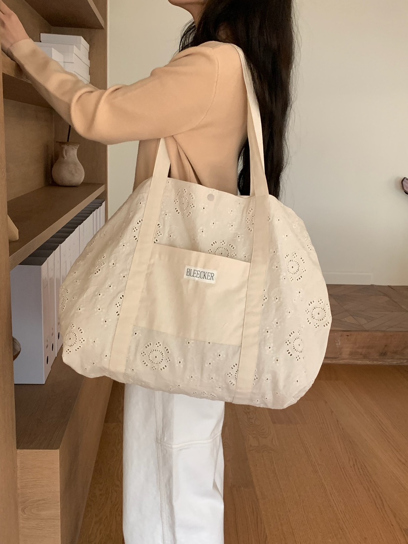 BLEECKER韓國直郵女裝新品時尚推薦人氣熱賣26春夏單肩斜跨包BLEECKER單肩/斜跨包