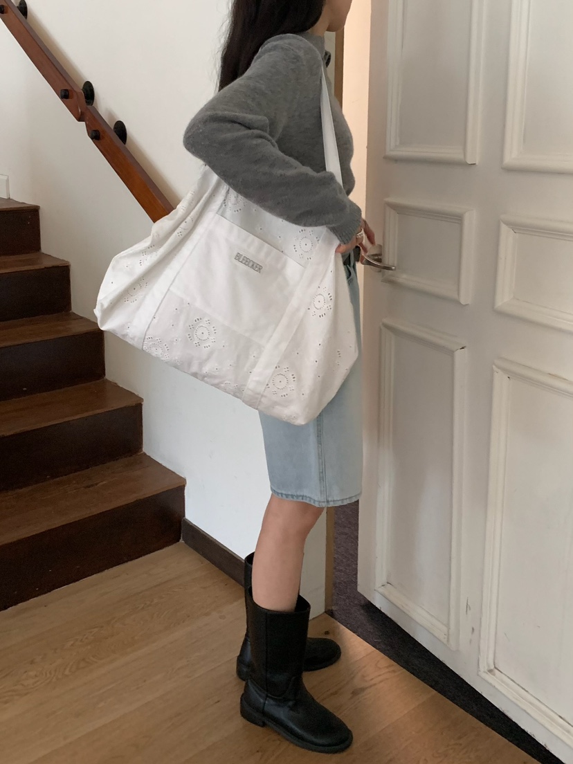 BLEECKER韓國直郵女裝新品時尚推薦人氣熱賣26春夏單肩斜跨包BLEECKER單肩/斜跨包