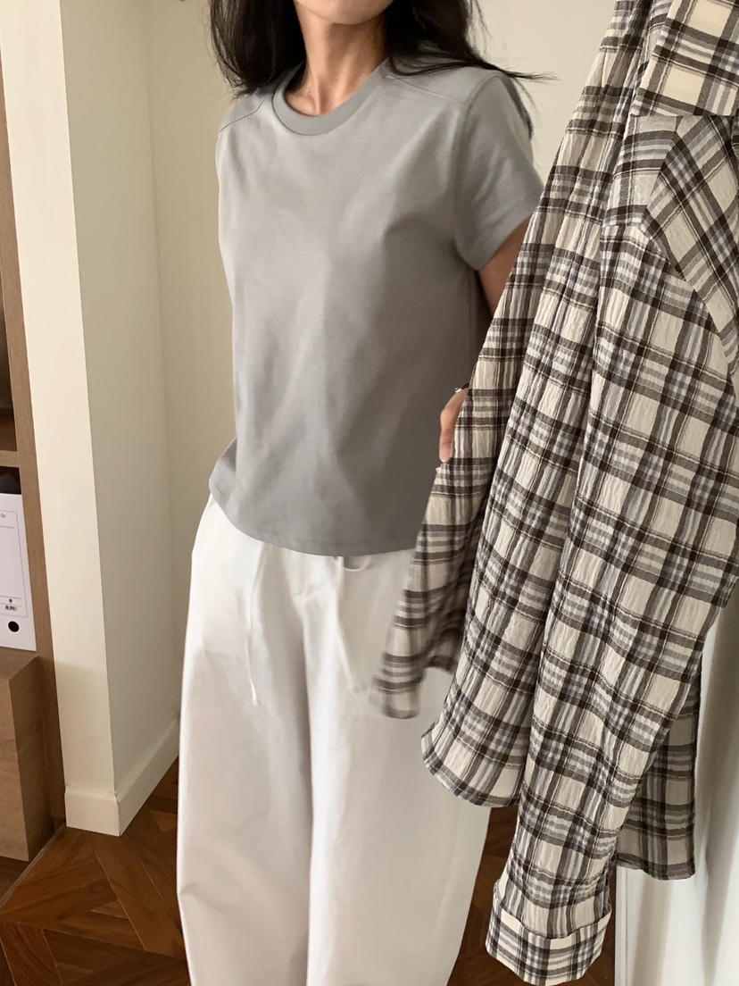 BLEECKER東大門直郵女裝新品熱賣人氣26春夏職業推薦真品T恤BLEECKERT恤