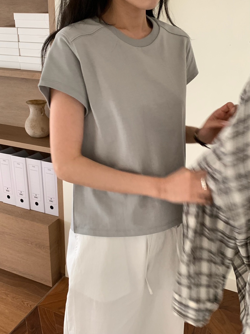 BLEECKER東大門直郵女裝新品熱賣人氣26春夏職業推薦真品T恤BLEECKERT恤