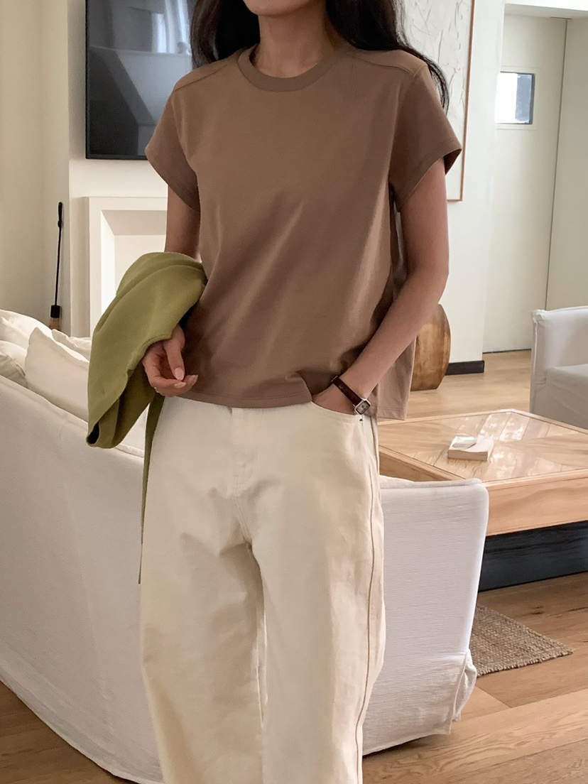 BLEECKER東大門直郵女裝新品熱賣人氣26春夏職業推薦真品T恤BLEECKERT恤