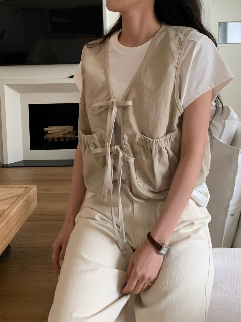 BLEECKER韓國代購女裝新款人氣休閑推薦職業時尚馬甲褶皺BLEECKER馬甲