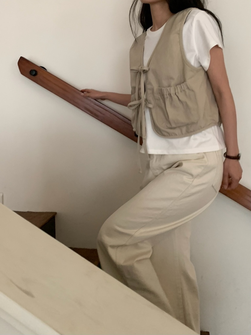 BLEECKER韓國代購女裝新款人氣休閑推薦職業時尚馬甲褶皺BLEECKER馬甲