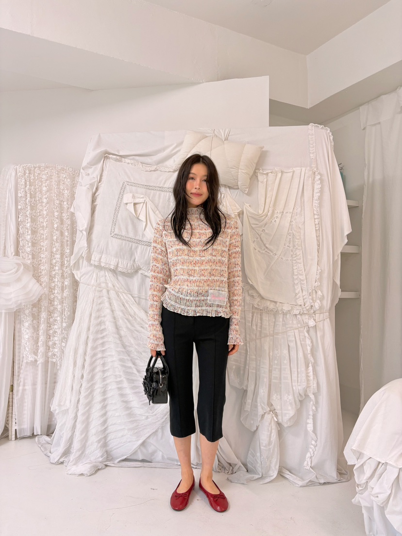 BOUTIQUE-L東大門直郵女裝新品熱賣推薦時尚人氣長袖T恤BOUTIQUE-L長袖T恤