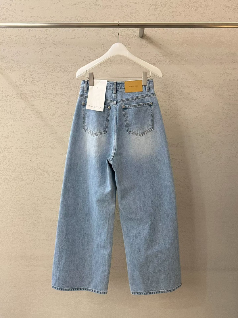 PLAYBUTTON-P東大門直郵女士新品人氣職業時尚熱賣牛仔褲PLAYBUTTON牛仔褲