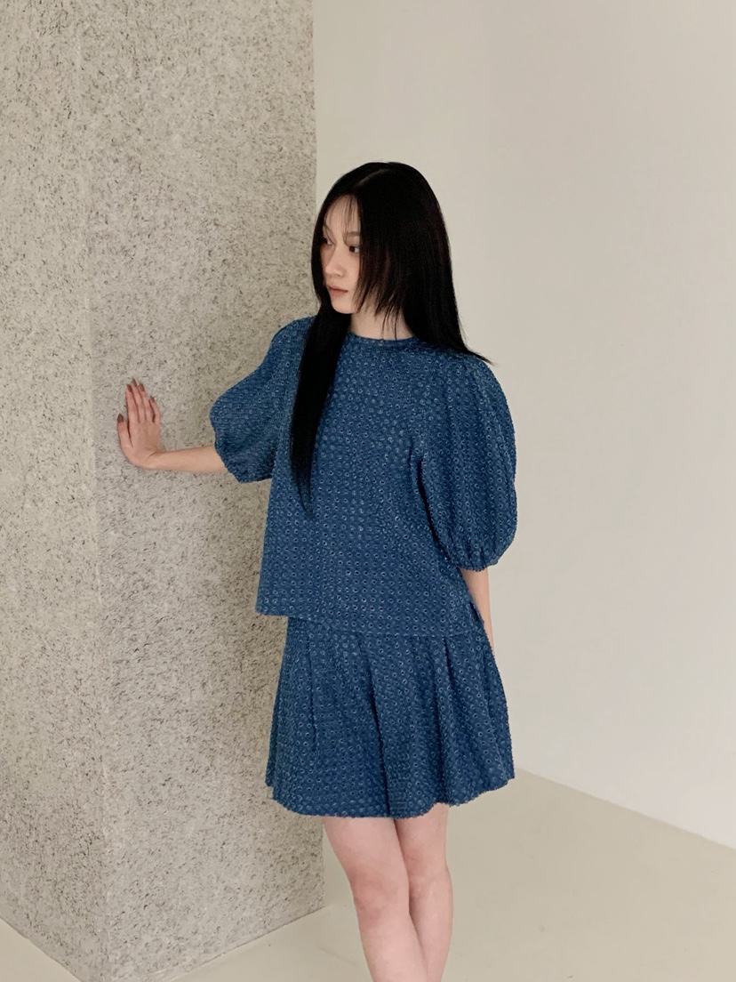 NEOUL東大門實拍女裝新品職業熱賣真品推薦時尚休閑人氣套裝NEOUL/ahin雙領標簽套裝