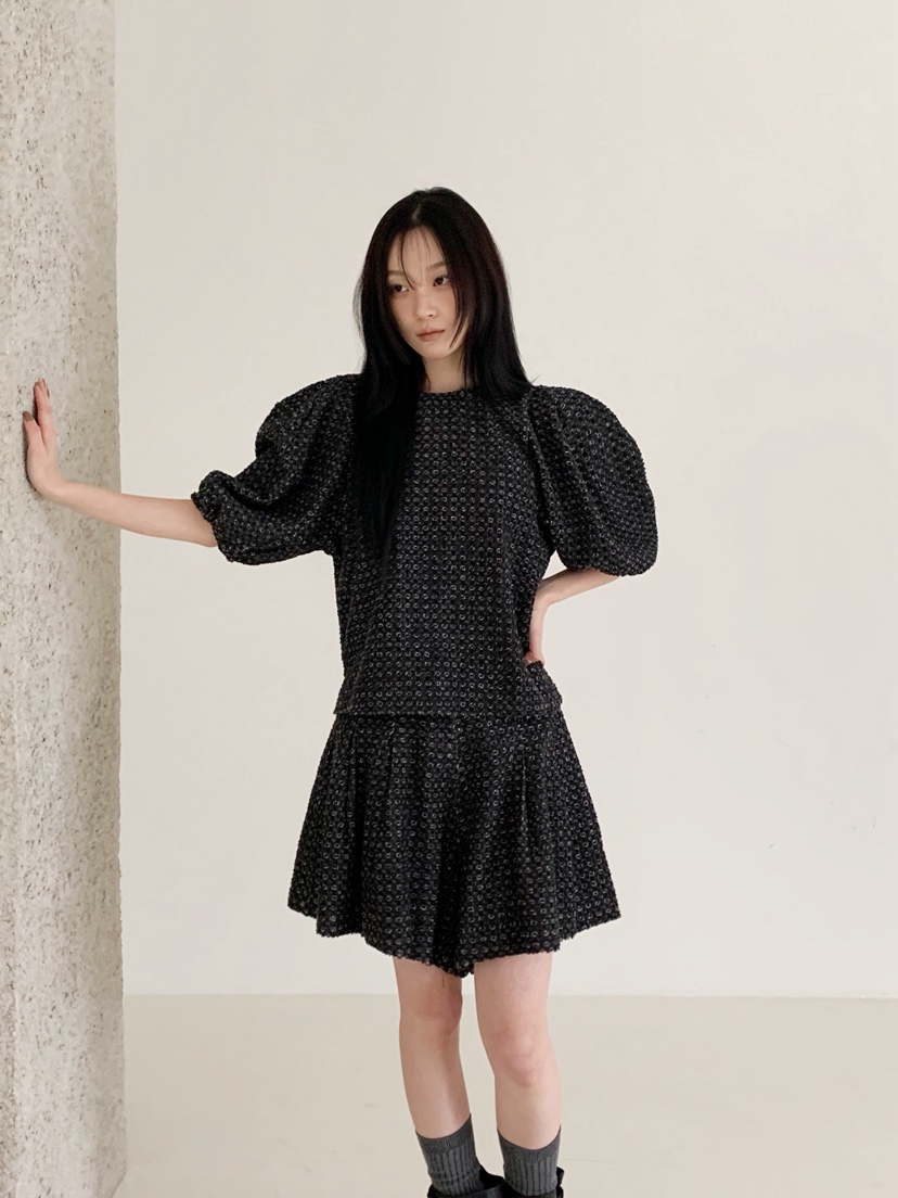 NEOUL東大門實拍女裝新品職業熱賣真品推薦時尚休閑人氣套裝NEOUL/ahin雙領標簽套裝