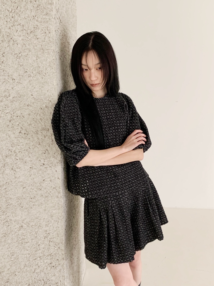 NEOUL東大門實拍女裝新品職業熱賣真品推薦時尚休閑人氣套裝NEOUL/ahin雙領標簽套裝