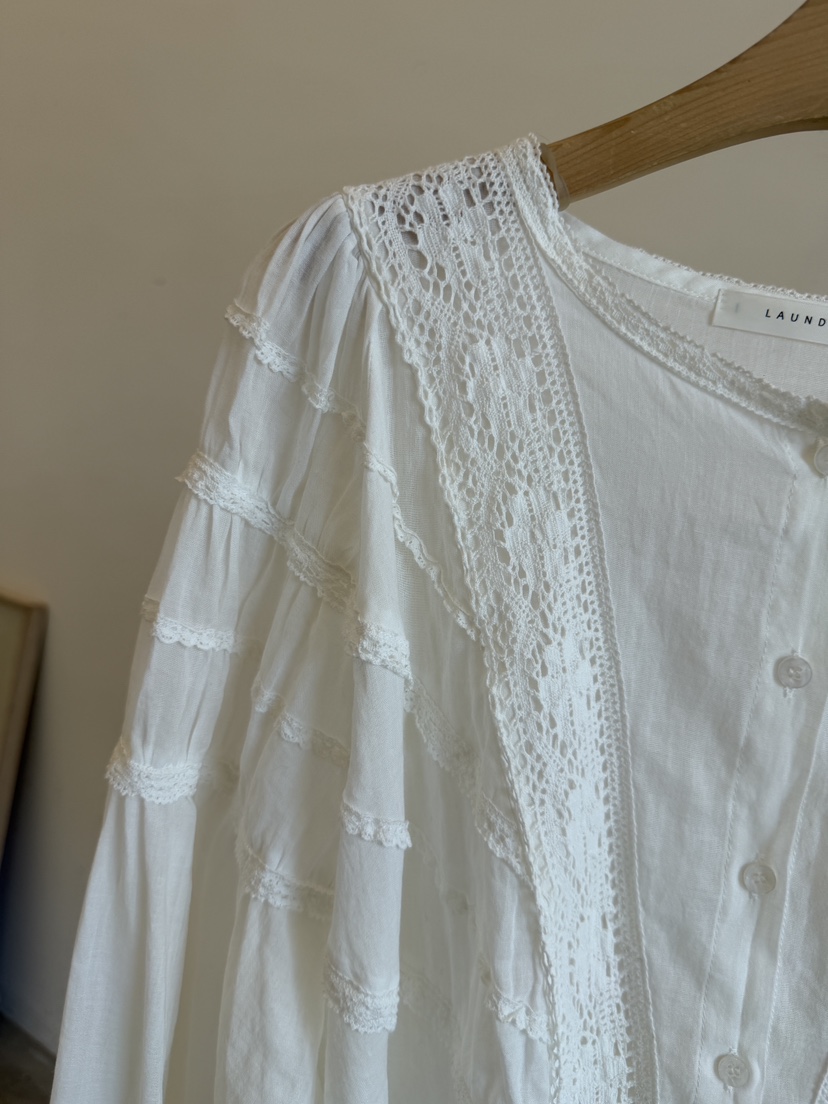 LAUNDRY韓國直郵女士新品休閑人氣26春夏襯衫蕾絲衫蕾絲亞麻LAUNDRY襯衫/蕾絲衫