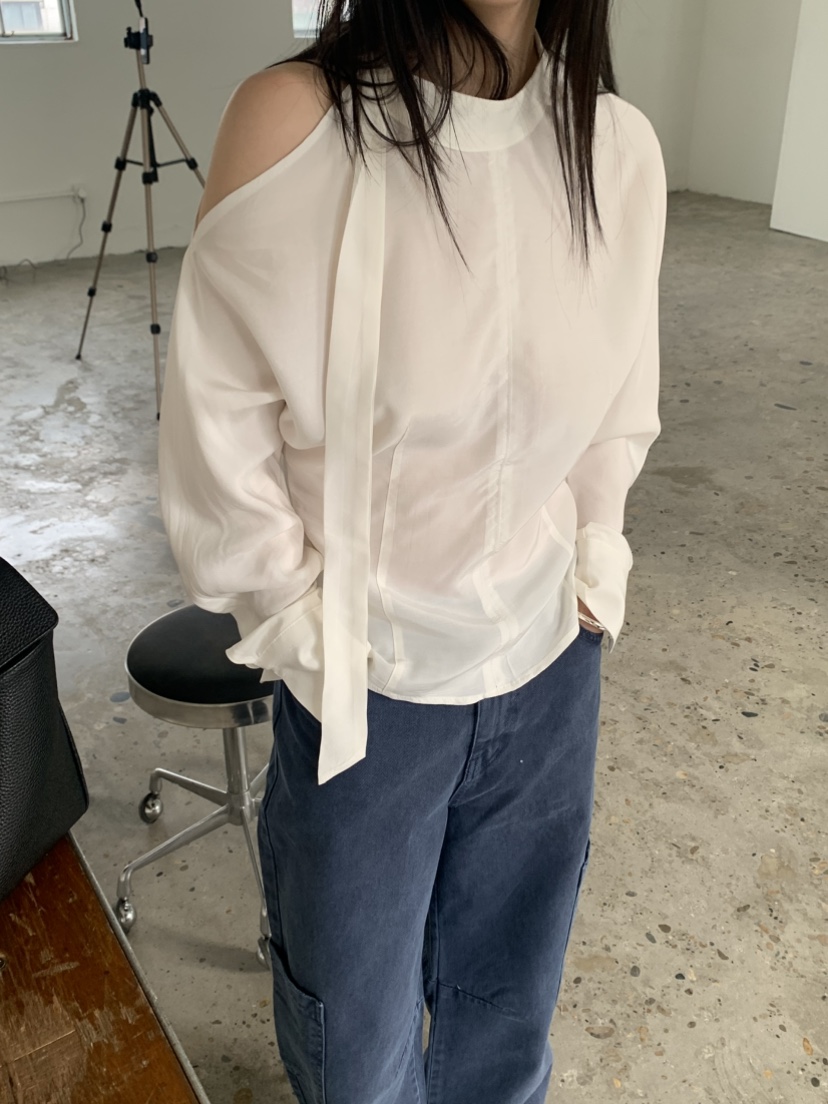 VAARA東大門代購女裝新品真品休閑26春夏職業襯衫蕾絲衫圍巾VAARA襯衫/蕾絲衫