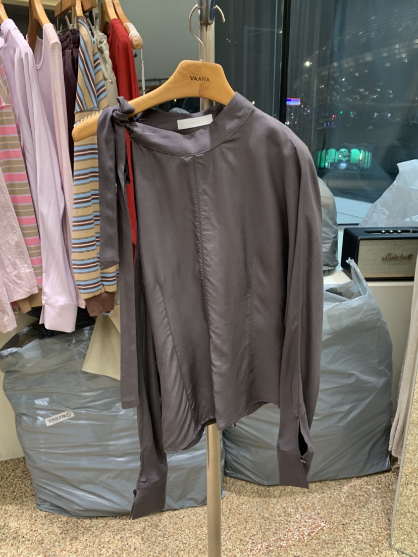 VAARA東大門代購女裝新品真品休閑26春夏職業襯衫蕾絲衫圍巾VAARA襯衫/蕾絲衫圖色3