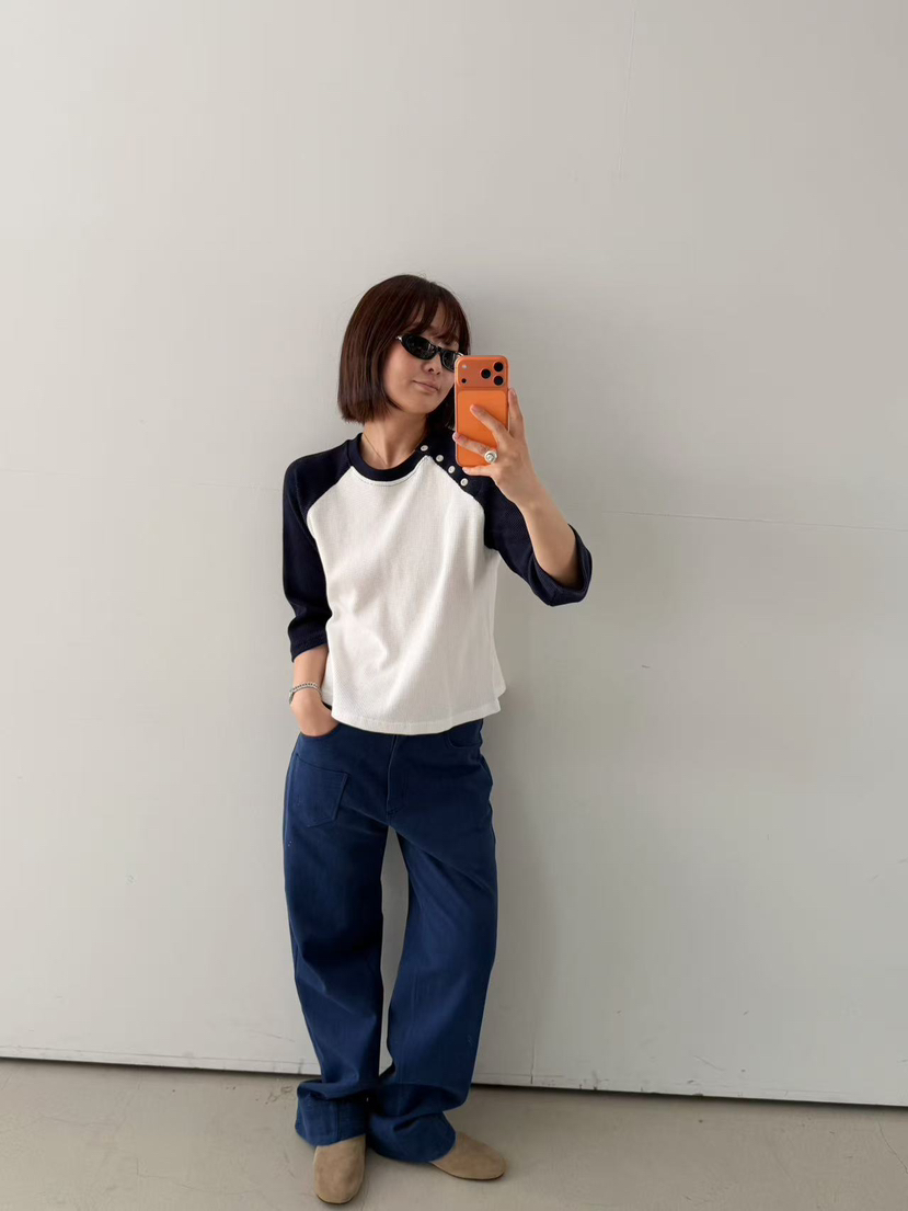 OLI SEOUL東大門直郵女裝新品熱賣職業時尚推薦真品人氣T恤OLI SEOULT恤