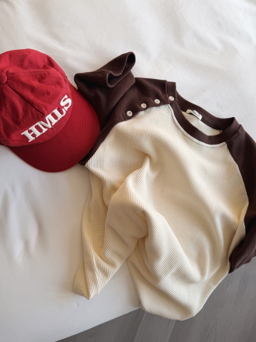 OLI SEOUL東大門直郵女裝新品熱賣職業時尚推薦真品人氣T恤OLI SEOULT恤