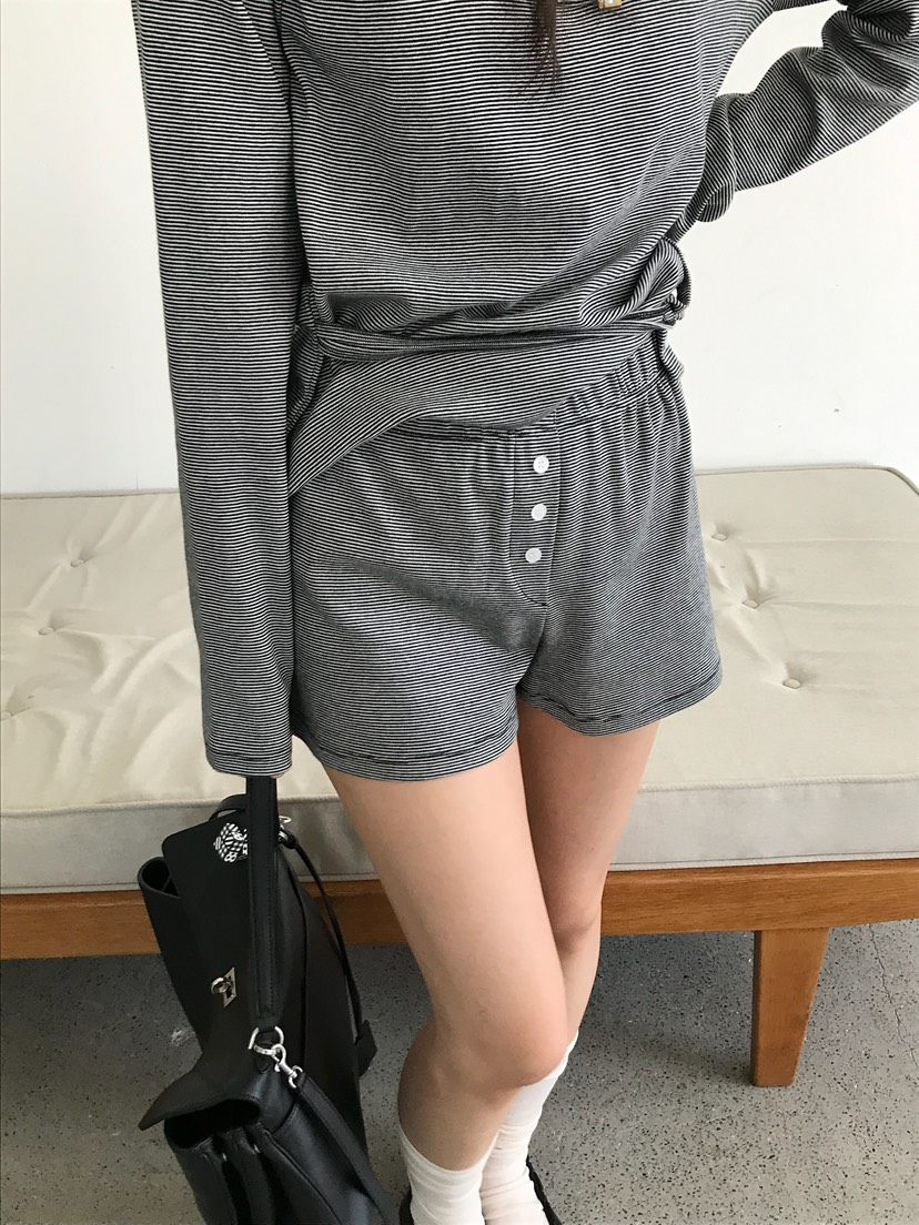 ESCHER韓國代購女裝新款人氣26春夏職業熱賣時尚真品短褲ESCHER短褲