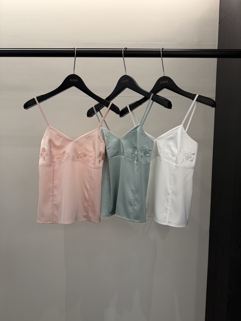 MURMUR韓國代購女士新款時尚26春夏職業吊帶背心刺繡緞面MURMUR吊帶/背心