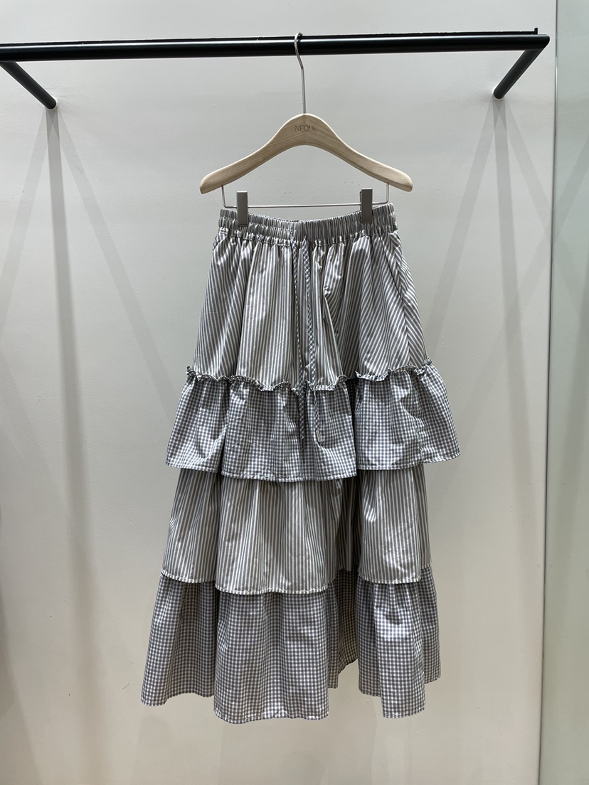 NEOUL韓國直郵女士新款熱賣26春夏時尚休閑推薦職業真品長裙NEOUL/ahin雙領標簽長裙圖色1